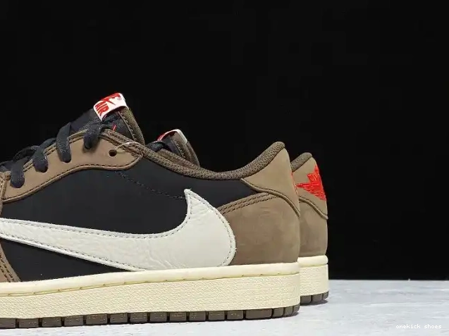 Chep Onekick OG 1 Air Low x Dark Mocha Travis Jordan SP Scott CQ4277-001 0323